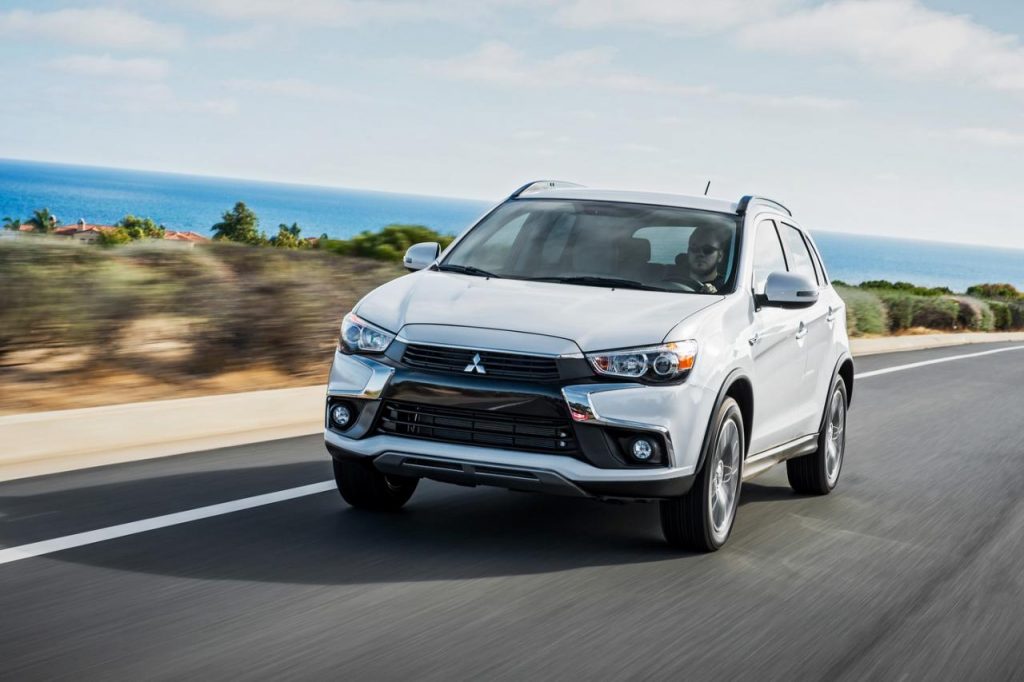 hd-los_angeles_2015_mitsubishi_outlander_sport_1-44