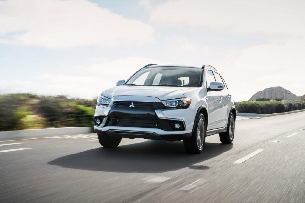 hd-los_angeles_2015_mitsubishi_outlander_sport_1-47