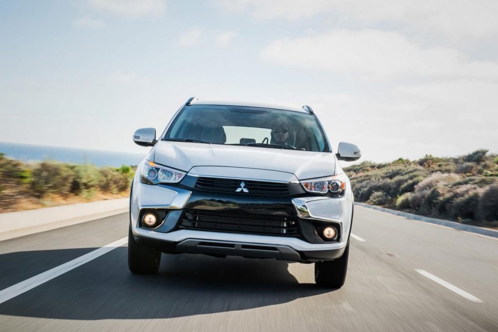hd-los_angeles_2015_mitsubishi_outlander_sport_1-49