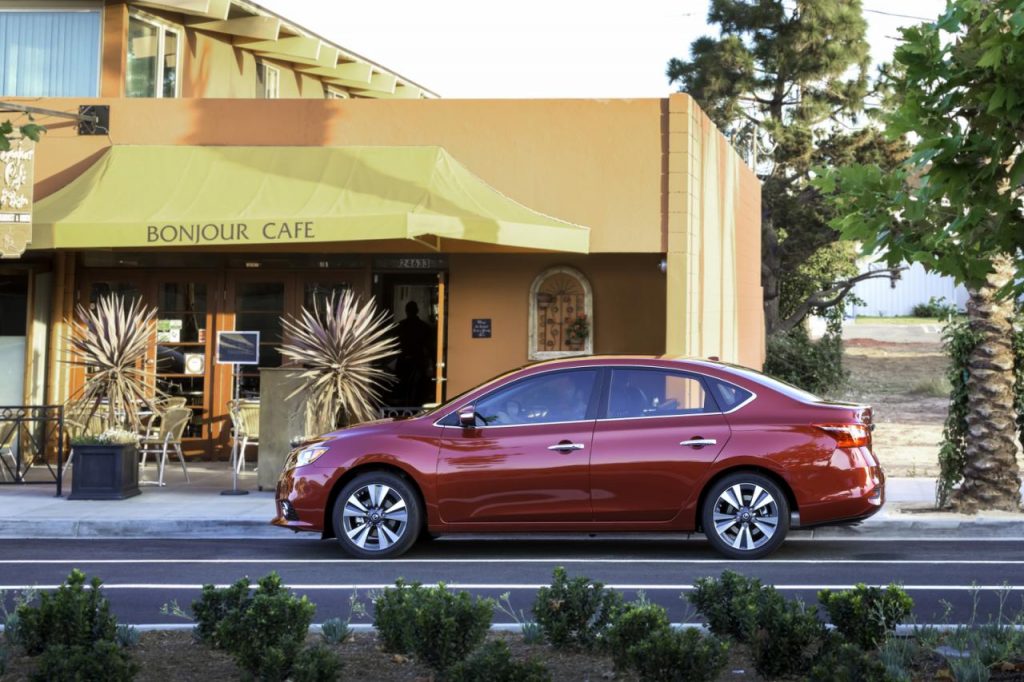 hd-los_angeles_2015_nissan_sentra_1-1
