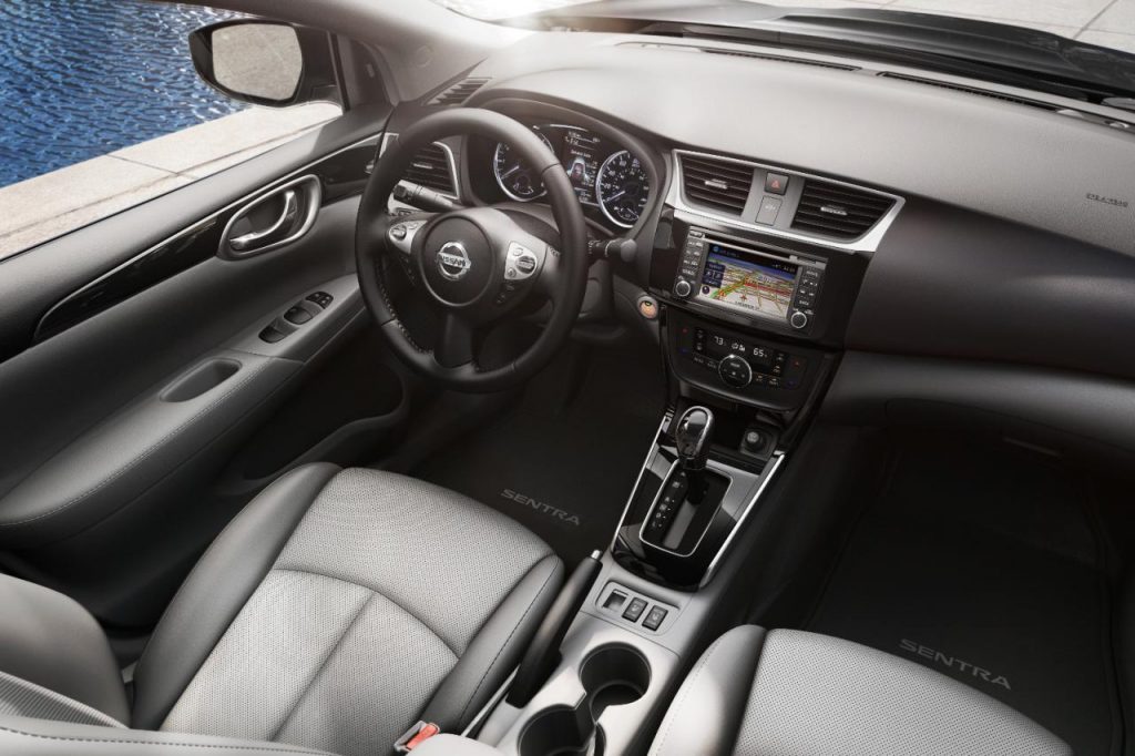 hd-los_angeles_2015_nissan_sentra_1-20