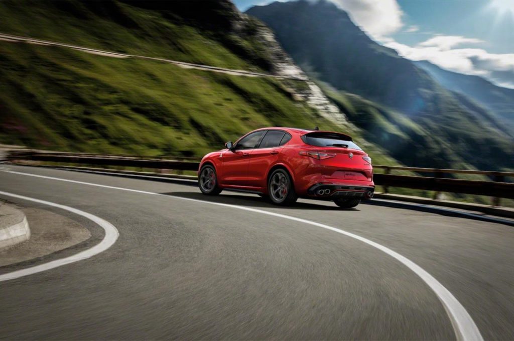 hd-los_angeles_2016_alfa_romeo_stelvio_1-14