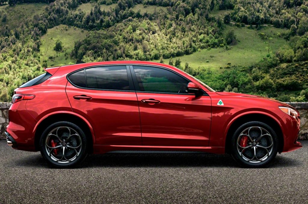 hd-los_angeles_2016_alfa_romeo_stelvio_1-15