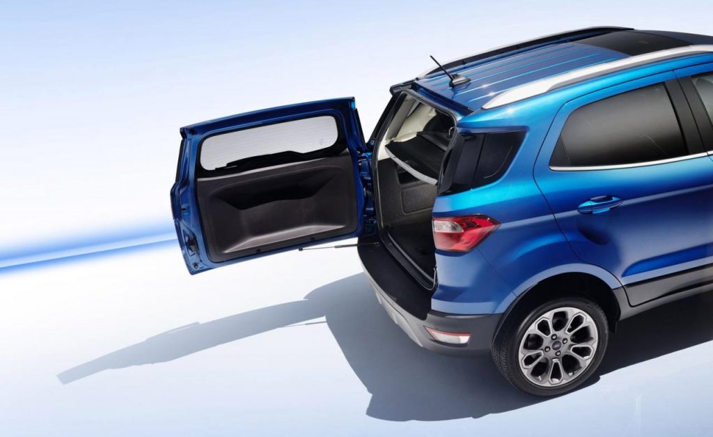 hd-los_angeles_2016_ford_ecosport_1-4