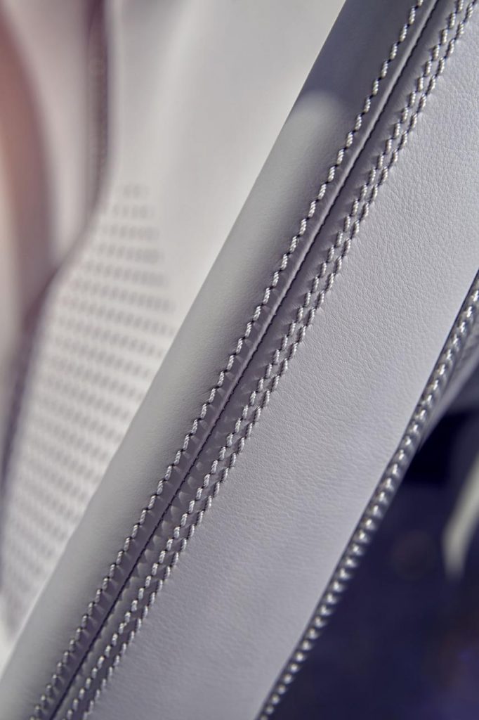 hd-los_angeles_2016_jaguar_i_pace_concept_1-21