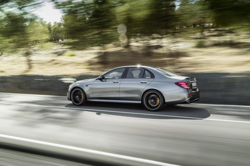 hd-los_angeles_2016_mercedes_amg_e_63_4maticplus_et_e_63_s_4maticplus_1-34