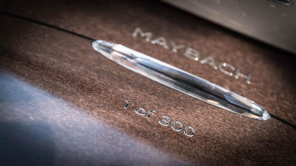 hd-los_angeles_2016_mercedes_maybach_s650_1-33