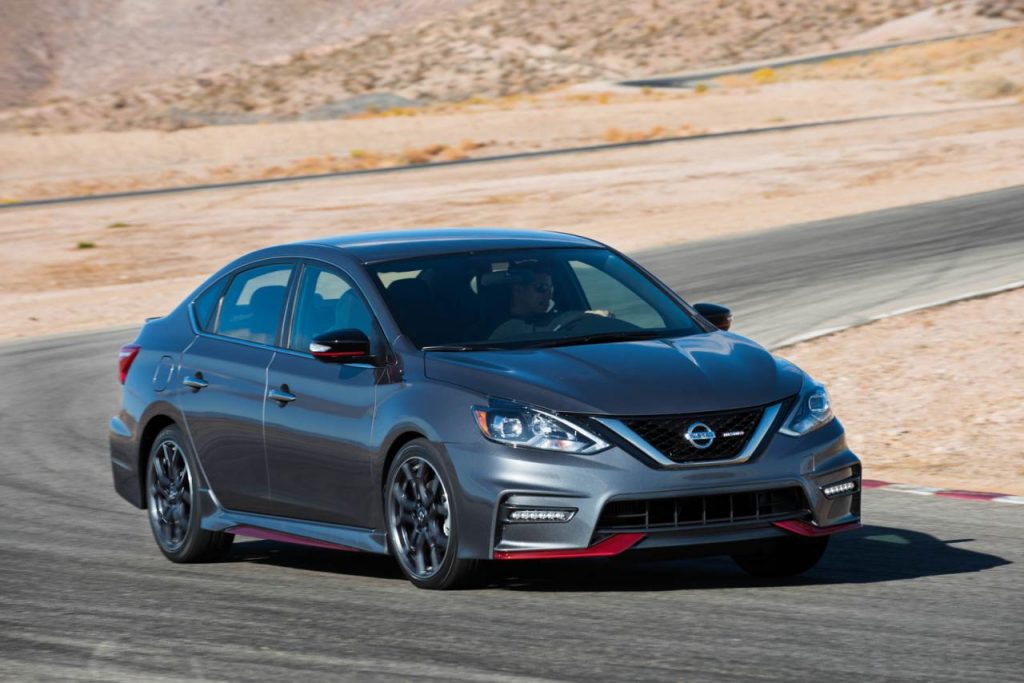hd-los_angeles_2016_nissan_sentra_nismo_1-41