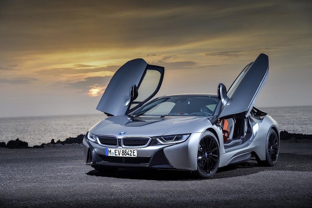 hd-los_angeles_2017_bmw_i8_coup_et_i8_roadster_1-3