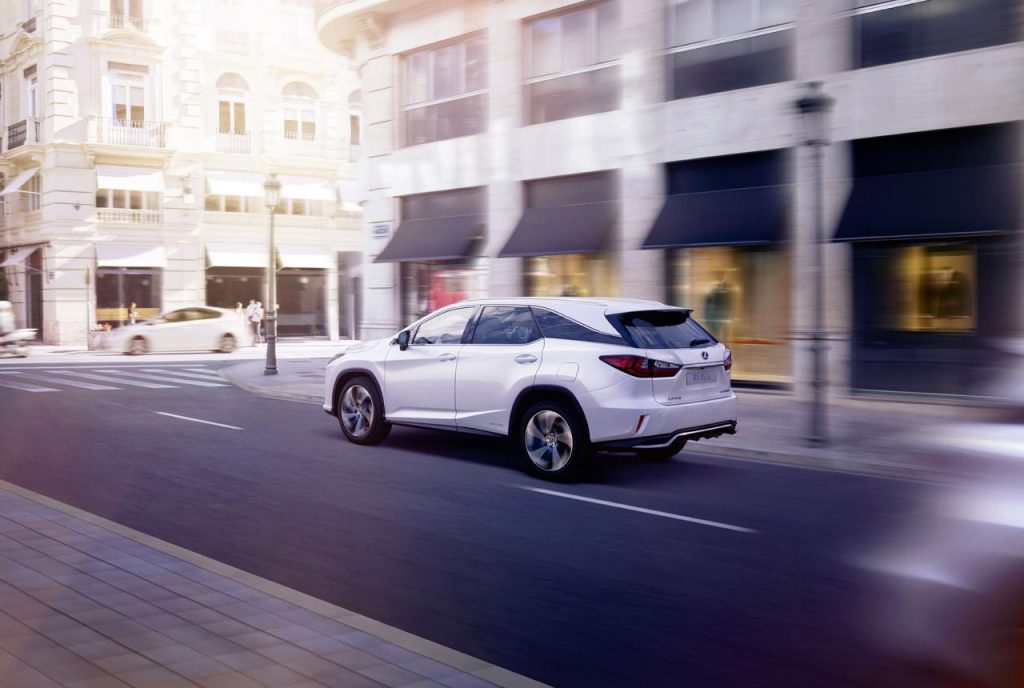 hd-los_angeles_2017_lexus_rx450hl_1