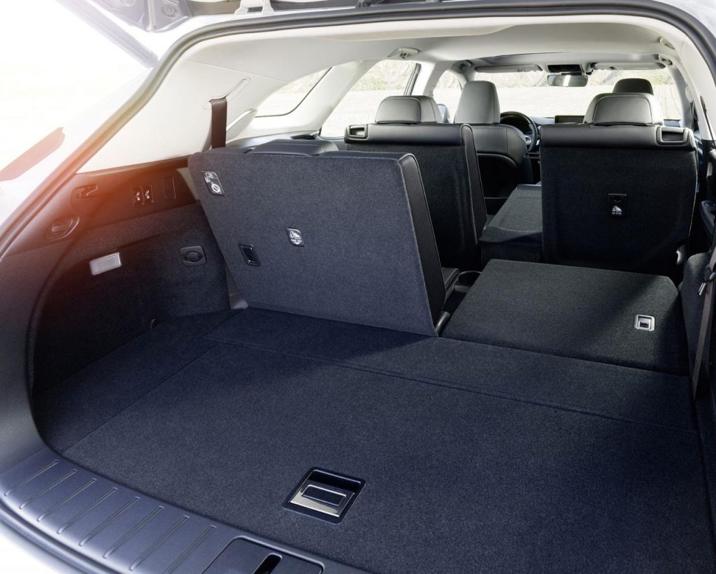 hd-los_angeles_2017_lexus_rx450hl_1-3