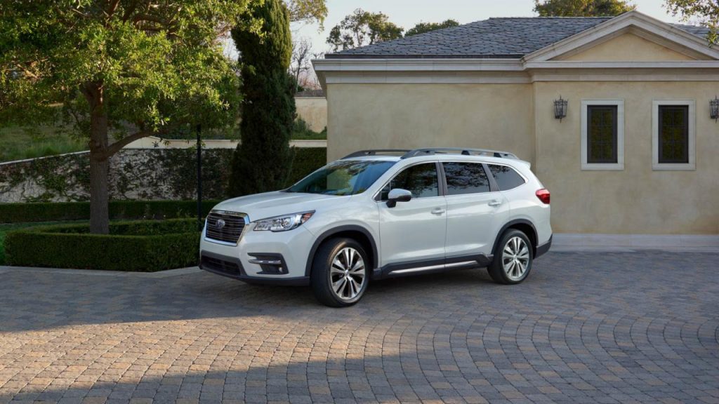 hd-los_angeles_2017_subaru_ascent_1-4