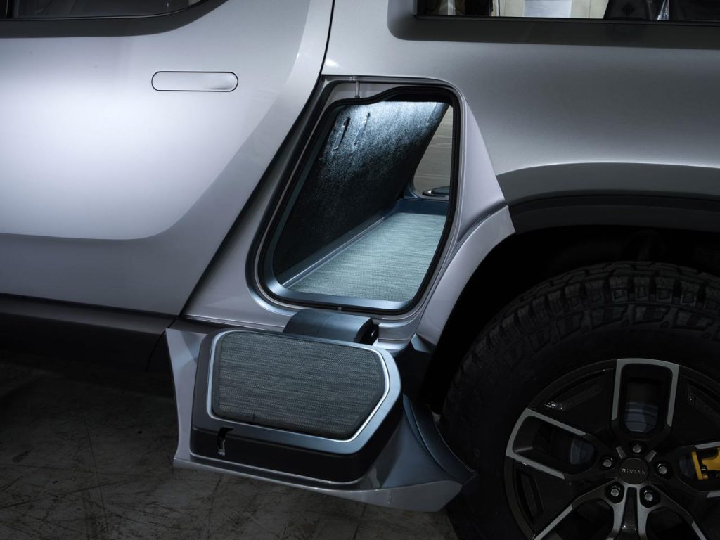 hd-los_angeles_2018_rivian_r1t_1-14