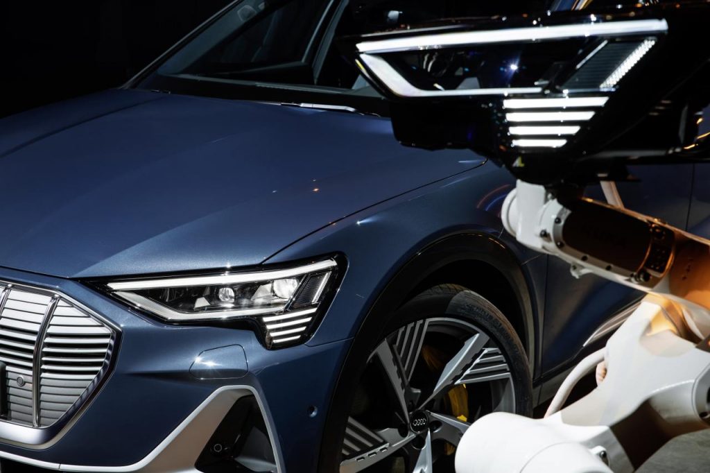 hd-los_angeles_2019_audi_e_tron_sportback_1