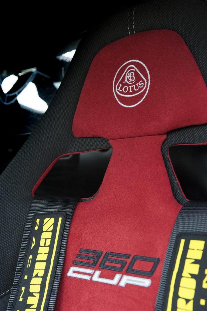 hd-lotus_exige_360_cup_limite_50_exemplaires_1-2