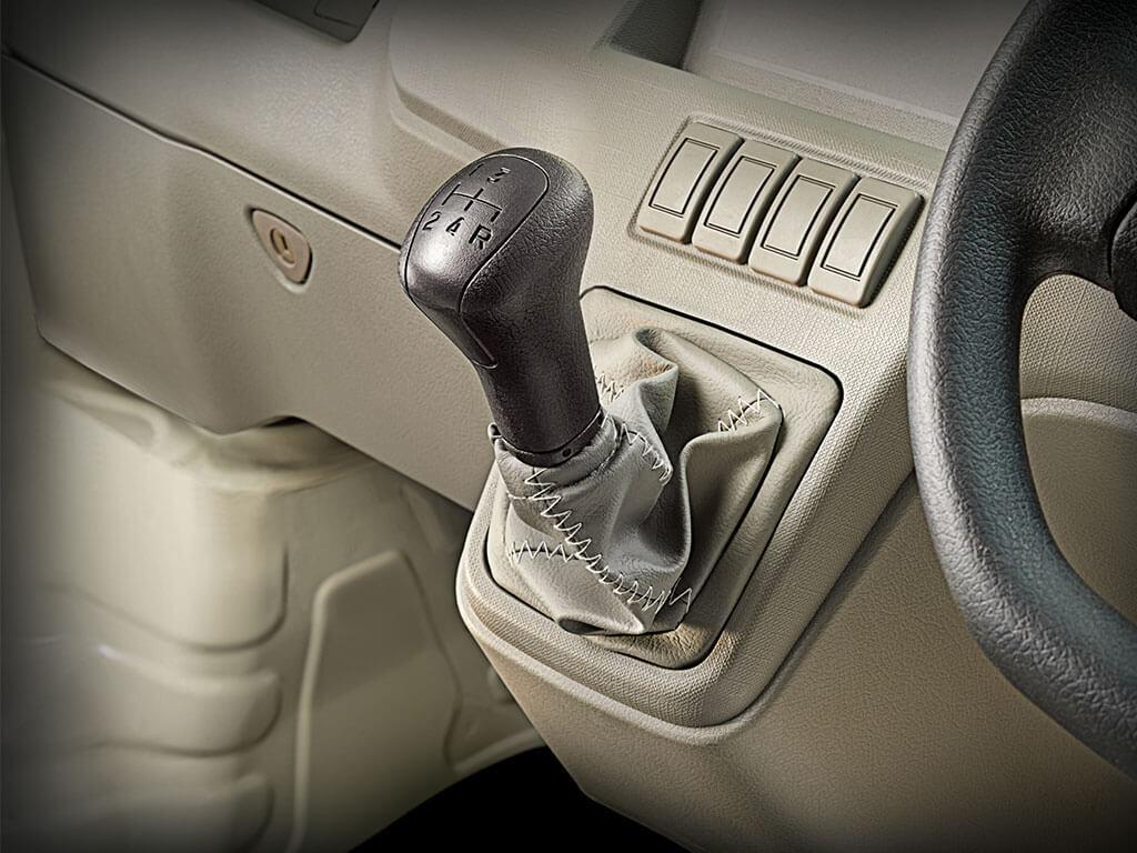 hd-mahindra_jeeto_minivan_1-1