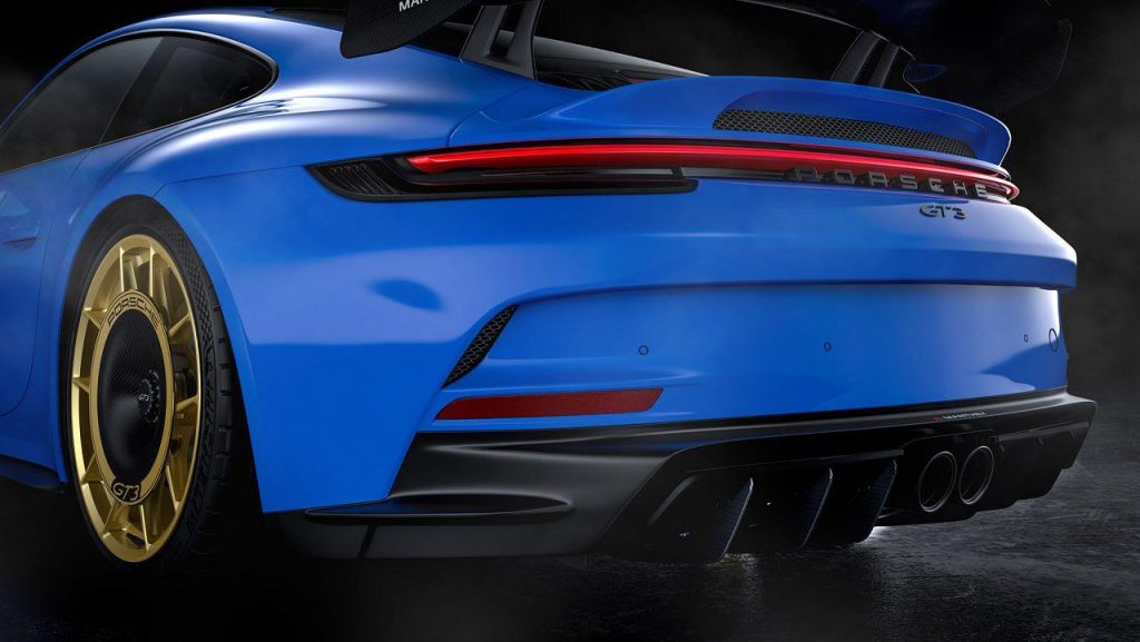 hd-manthey_racing_et_la_porsche_911_gt3_992_1-3