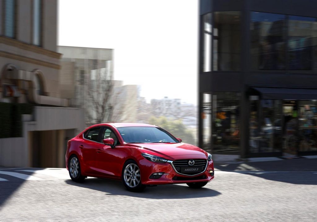 hd-mazda3_le_modle_2017_arrive_en_europe_1-17