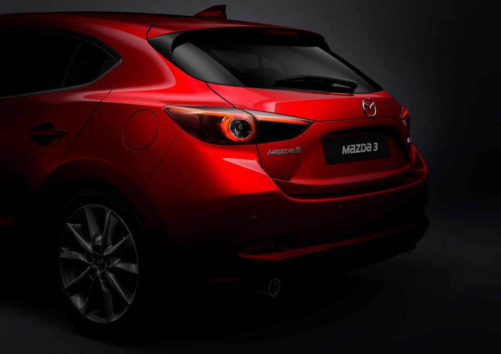 hd-mazda3_le_modle_2017_arrive_en_europe_1-6