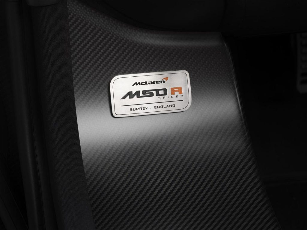 hd-mclaren_mso_r_coup_et_spider_problme_de_riche_1-4