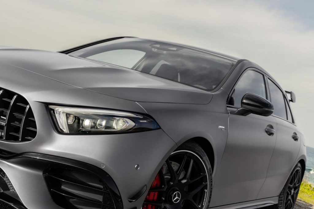 hd-mercedes_amg_a_45_4maticplus_et_cla_45_4maticplus_les_enfants_terribles_1-9