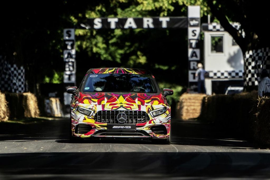 hd-mercedes_amg_a_45_4maticplus_et_cla_45_4maticplus_les_enfants_terribles_3-1