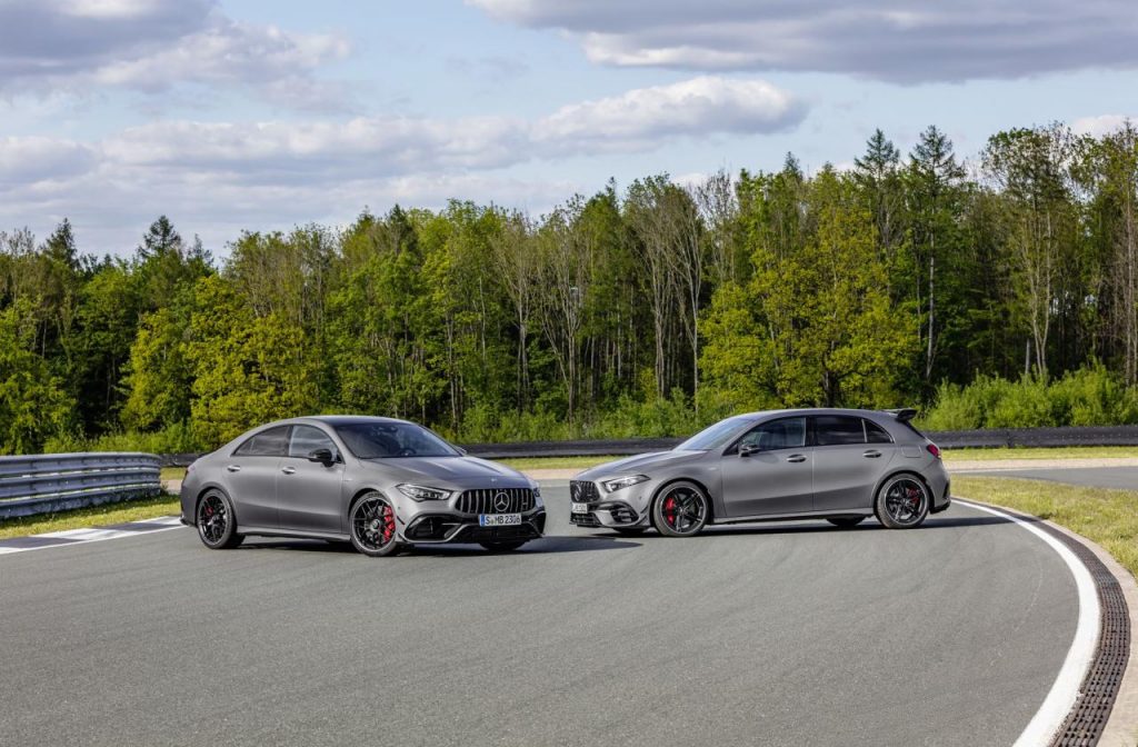 hd-mercedes_amg_a_45_4maticplus_et_cla_45_4maticplus_les_enfants_terribles_3-12
