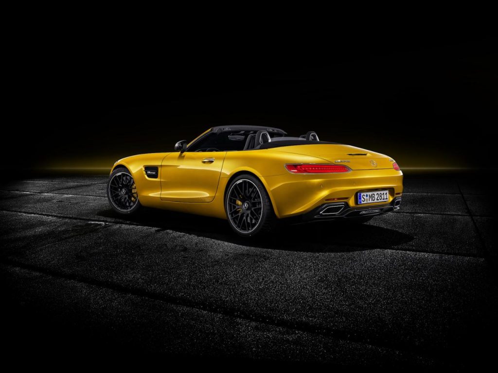 hd-mercedes_amg_gt_s_roadster_1-6