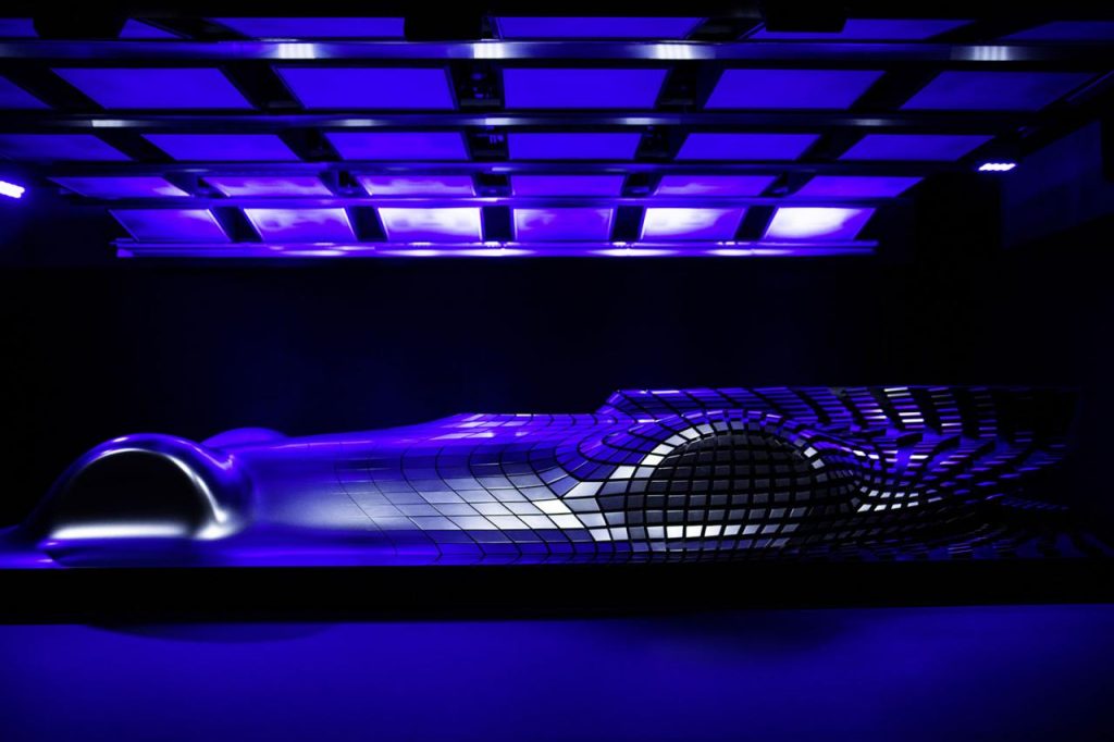 hd-mercedes_tease_un_concept_pour_pebble_beach_1-3