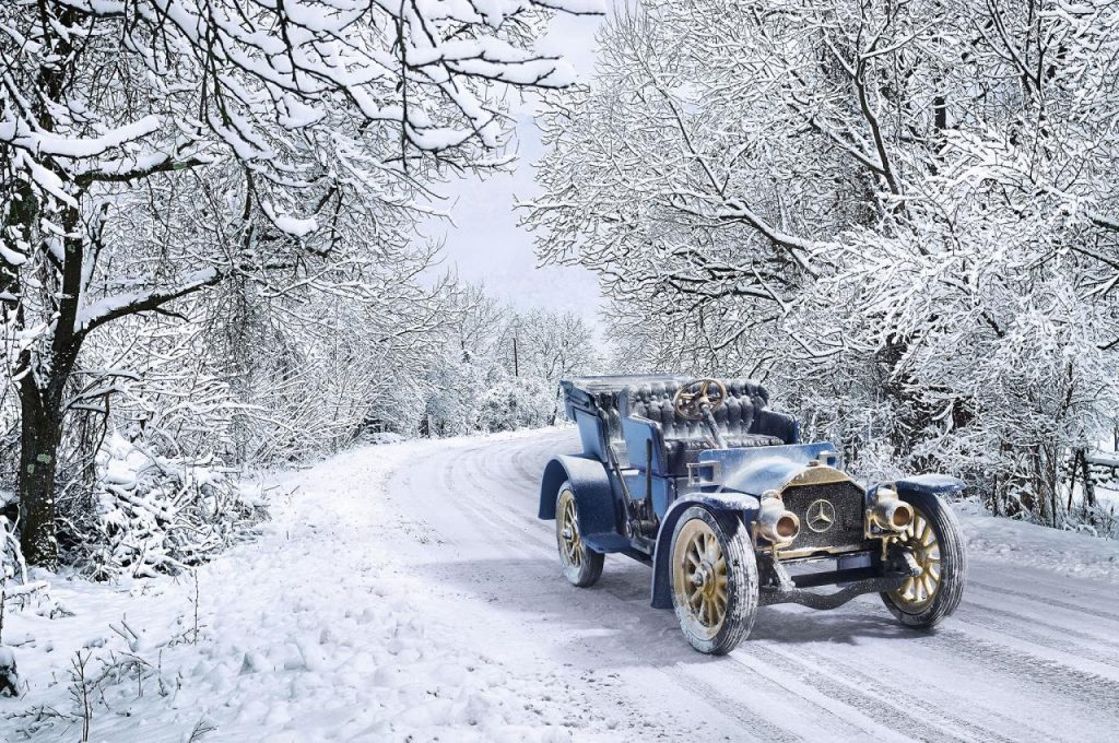 hd-mercedes_un_calendrier_2017_l_chelle_1_18me_1-2