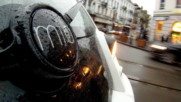 hd-mia_electric_renat_de_ses_cendres_en_suisse_1-1