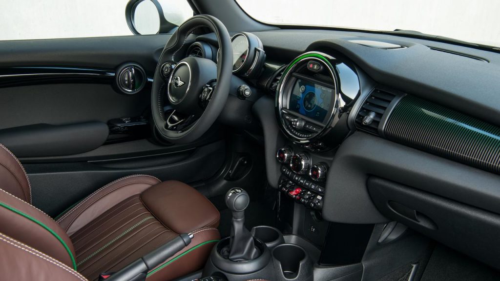 hd-mini_clbre_son_60me_anniversaire_avec_une_srie_spciale_1-4