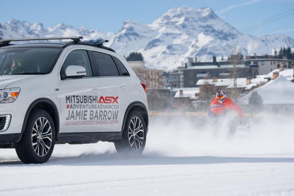 hd-mitsubishi_asx_record_du_monde_insolite_1-2
