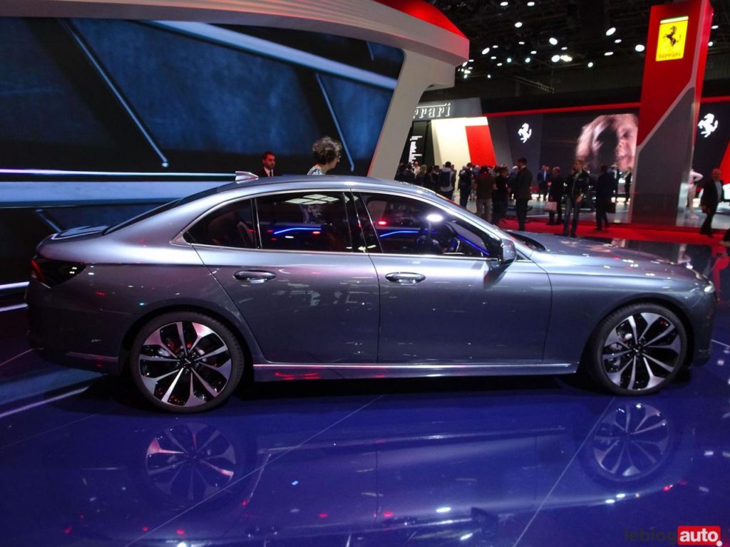 hd-mondial_paris_2018_live_vinfast_avec_du_bmw_dedans_2-9