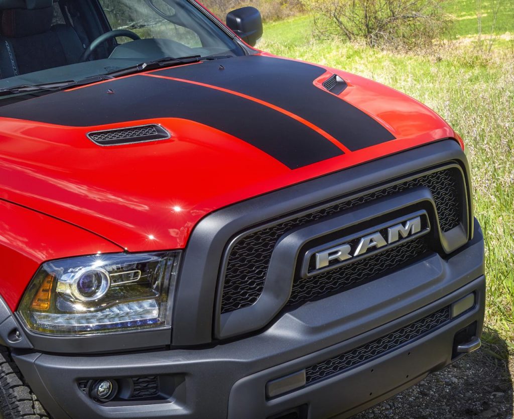 hd-mopar_ram_rebel_16_le_pick_up_mopar_is_1-1