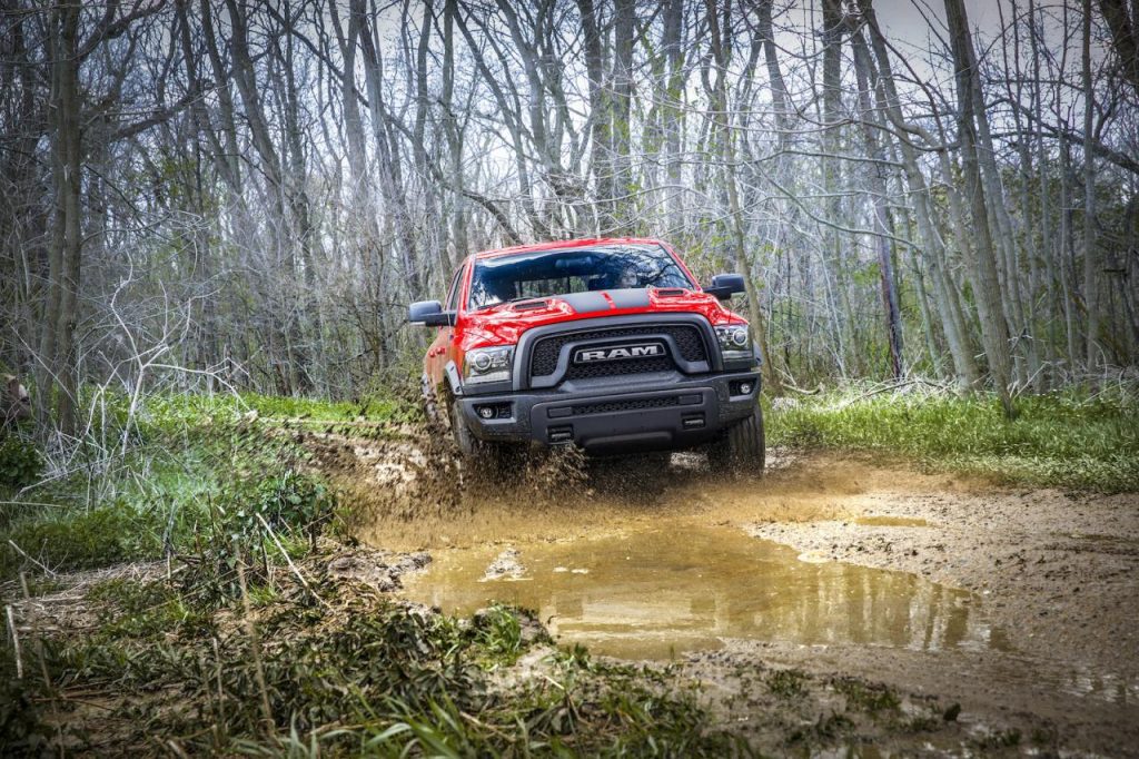hd-mopar_ram_rebel_16_le_pick_up_mopar_is_1-2