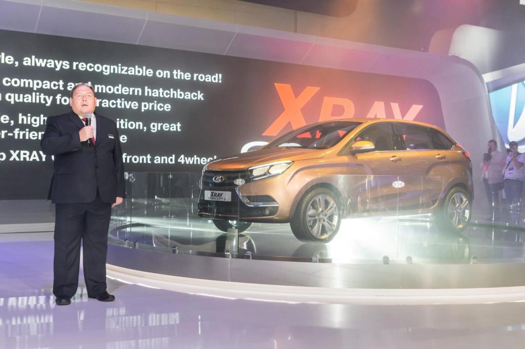 hd-moscou_2014_lada_vesta_et_xray2_concept_1-2