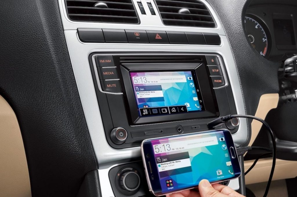 hd-new_delhi_2016_volkswagen_ameo_1-6