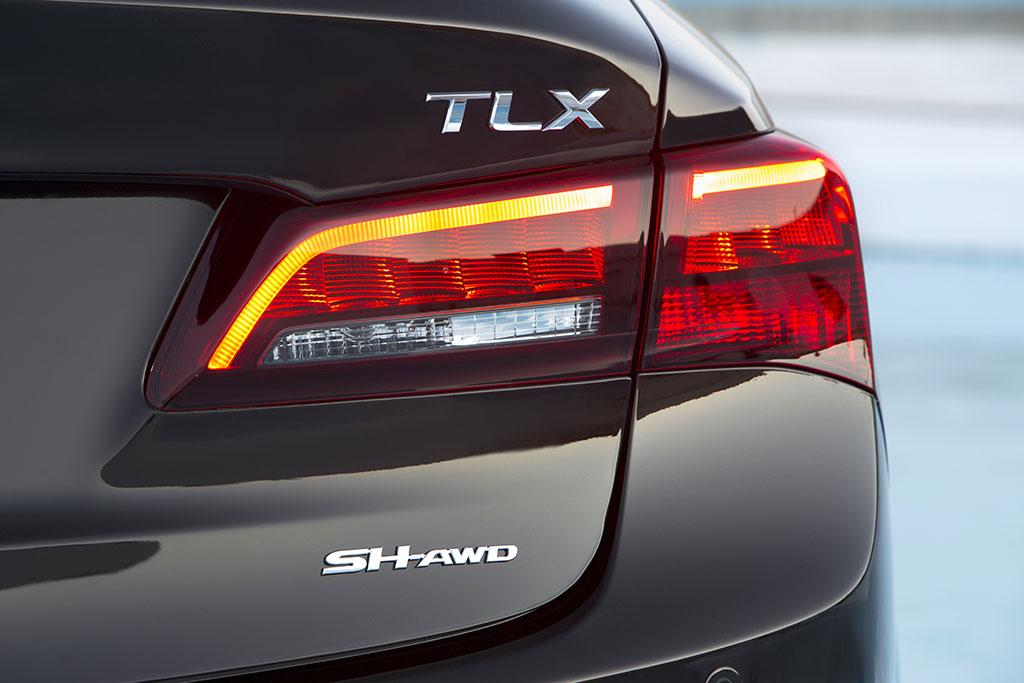 hd-new_york_2014_acura_tlx_1-5