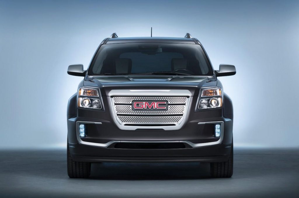 hd-new_york_2015_gmc_terrain_1-6