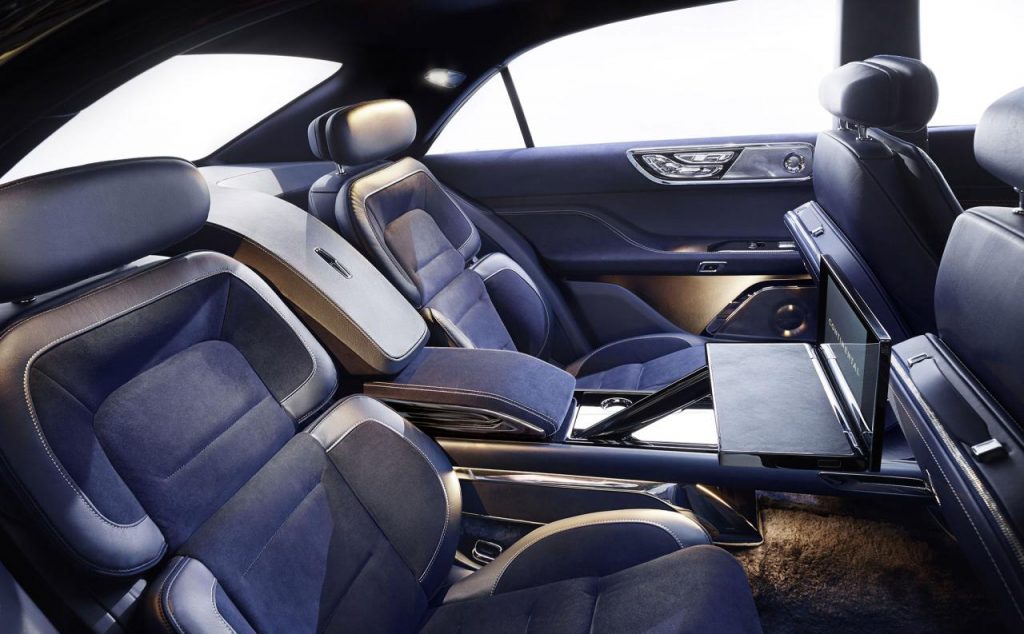 hd-new_york_2015_lincoln_continental_concept_1-3