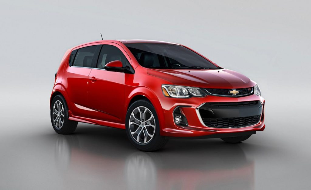 hd-new_york_2016_chevrolet_sonic_1-7