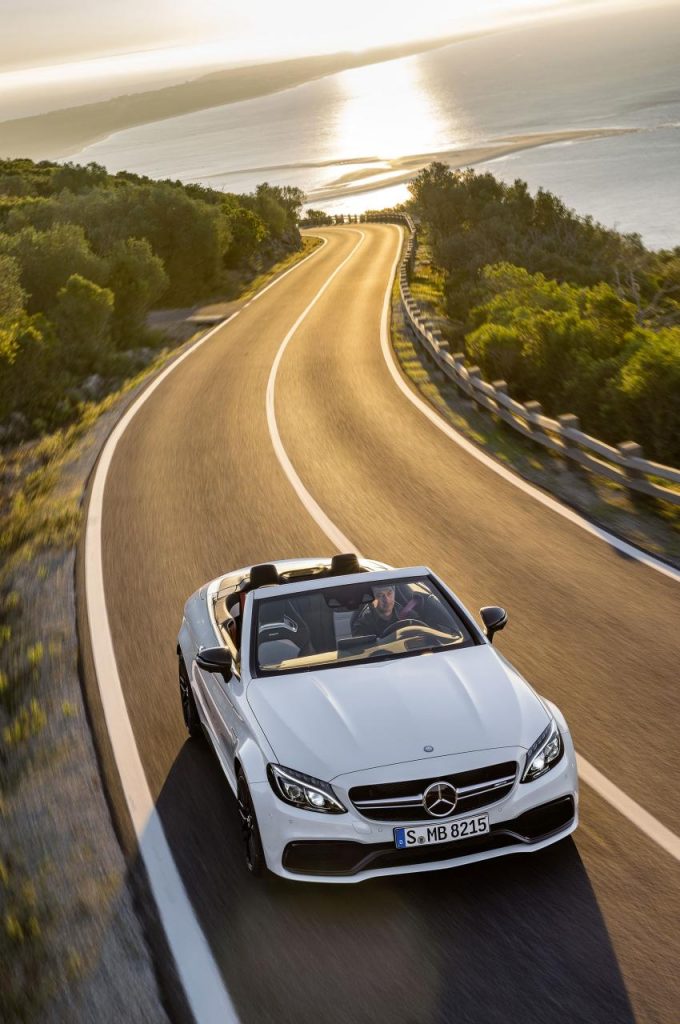 hd-new_york_2016_mercedes_amg_c63_cabrio_1-17