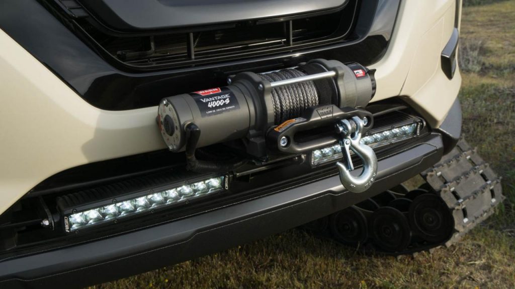 hd-new_york_2017_nissan_rogue_trail_warrior_1-15