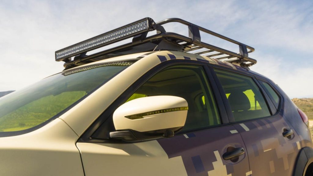 hd-new_york_2017_nissan_rogue_trail_warrior_1-2