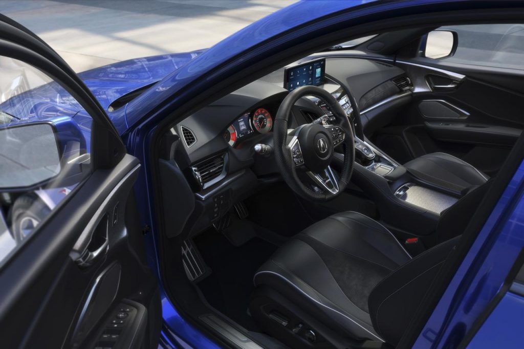 hd-new_york_2018_acura_rdx_1-10