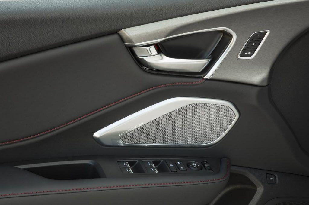 hd-new_york_2018_acura_rdx_1-19