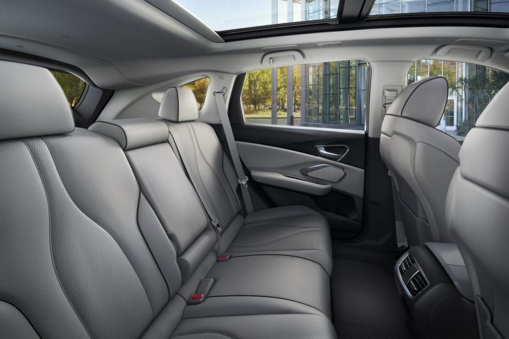 hd-new_york_2018_acura_rdx_1-24