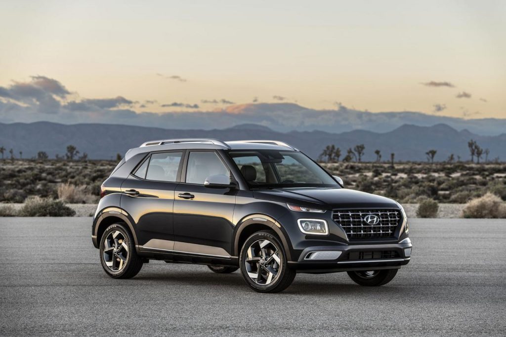 hd-new_york_2019_hyundai_venue_1-20