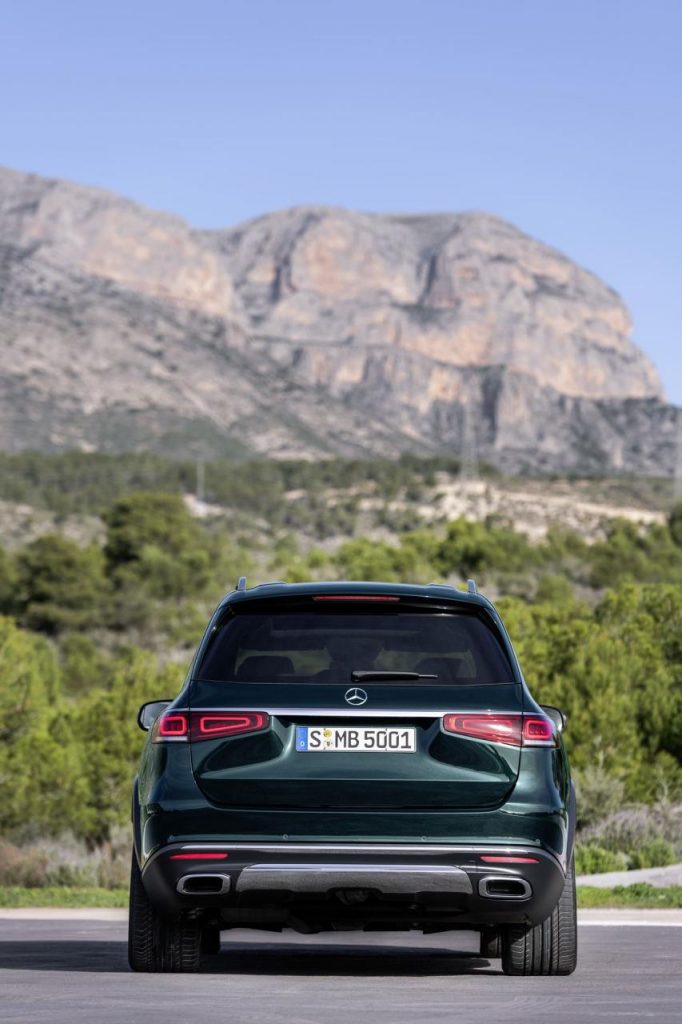 hd-new_york_2019_mercedes_gls_classe_s_surleve_2-12